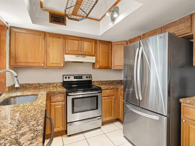 811 SE 4th Avenue C103, Dania Beach, FL 33004