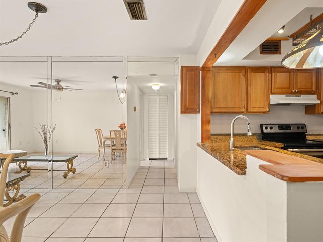 811 SE 4th Avenue C103, Dania Beach, FL 33004