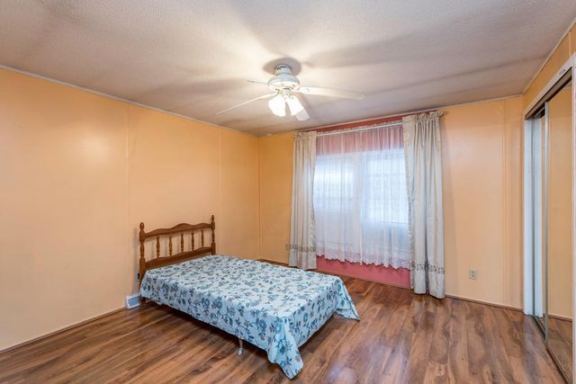 3268 Meadow Drive, Park City, IL 60085