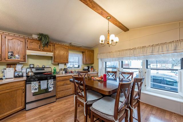 3268 Meadow Drive, Park City, IL 60085