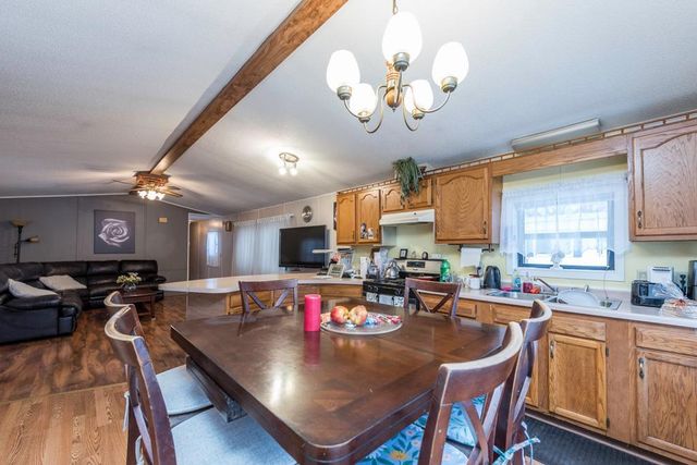 3268 Meadow Drive, Park City, IL 60085