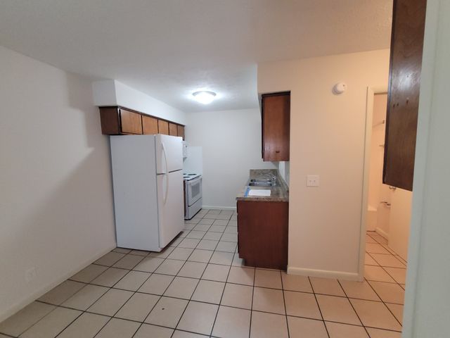 211 Cherry St, Madison, TN 37115