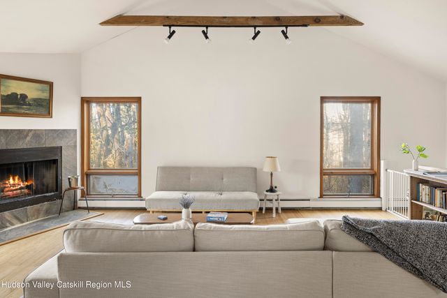 92 Cunningham Hill Road, Canaan, NY 12029