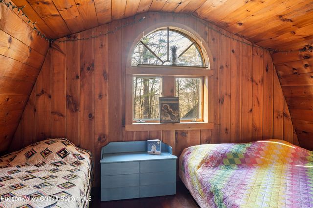 92 Cunningham Hill Road, Canaan, NY 12029