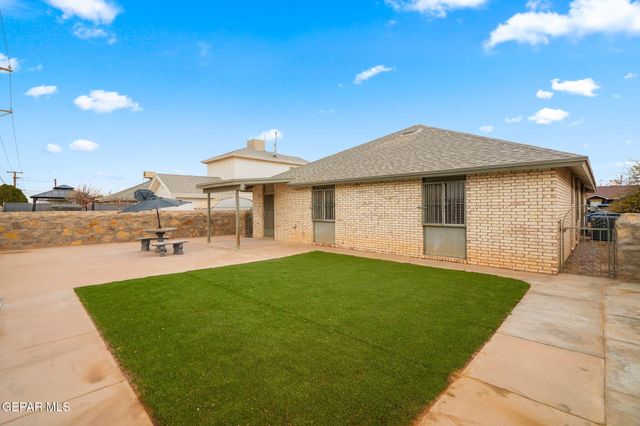 12312 FLORA ALBA Drive, El Paso, TX 79928