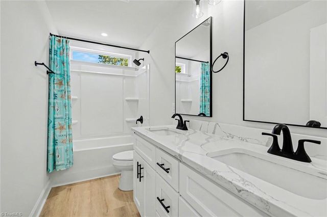 5305 Ridgefall Road, Greensboro, NC 27410