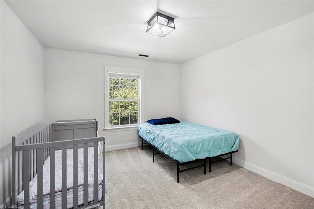 5305 Ridgefall Road, Greensboro, NC 27410