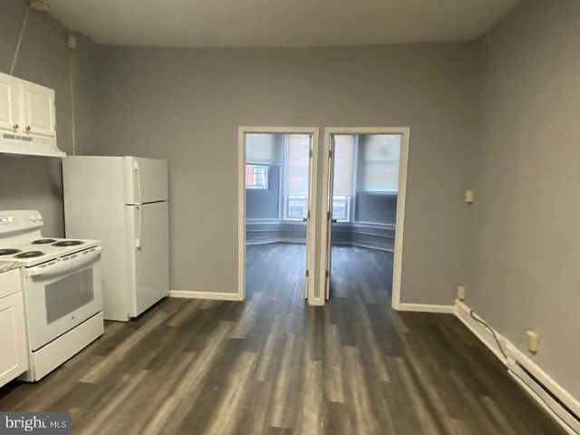 126 E LINCOLN HWY, Coatesville, PA 19320