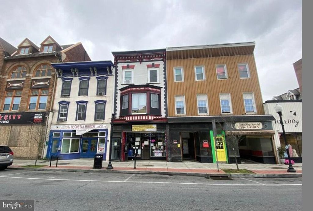 126 E LINCOLN HWY, Coatesville, PA 19320