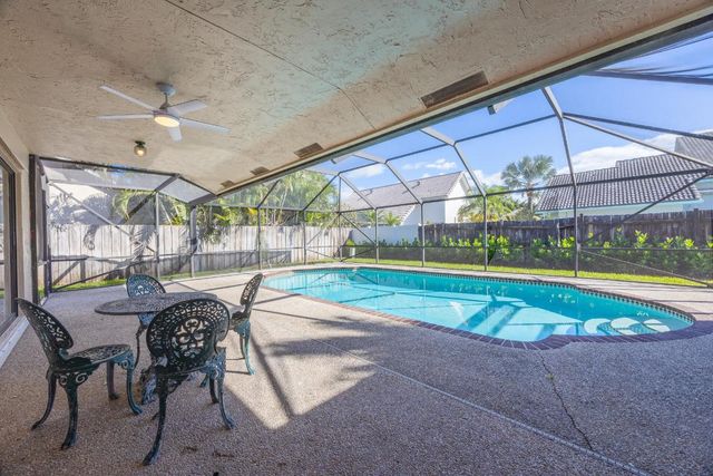 22352 Martella Avenue, Boca Raton, FL 33433