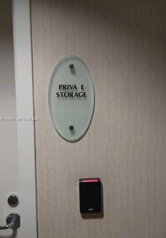 20000 E Country Club Dr 201, Aventura, FL 33180