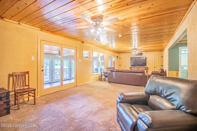 173 Pony Express Trail, Lubbock, TX 79404