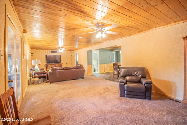 173 Pony Express Trail, Lubbock, TX 79404