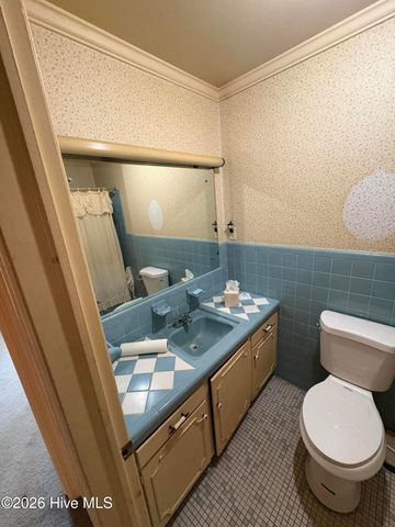209 Oak Drive, Washington, NC 27889