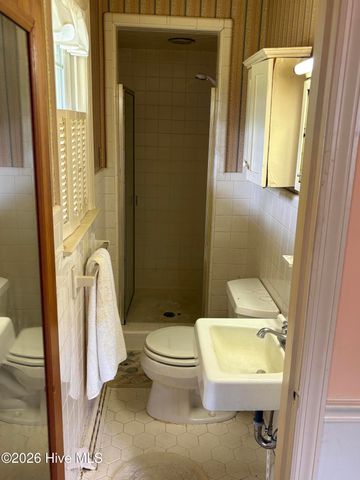 209 Oak Drive, Washington, NC 27889
