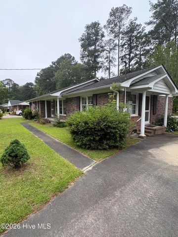209 Oak Drive, Washington, NC 27889