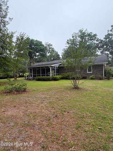 209 Oak Drive, Washington, NC 27889