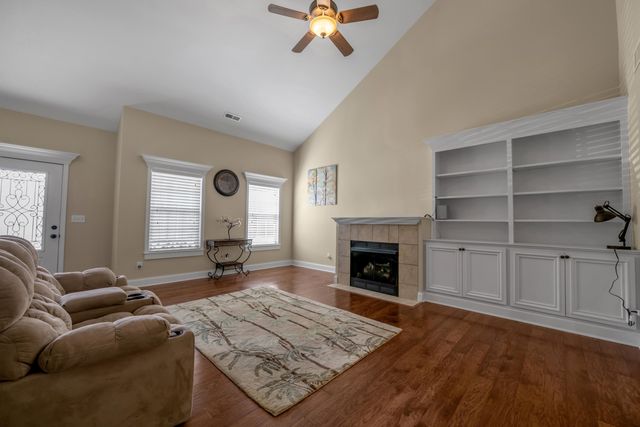 3717 Saint Andrews Walk, Lexington, KY 40509