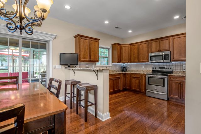 3717 Saint Andrews Walk, Lexington, KY 40509