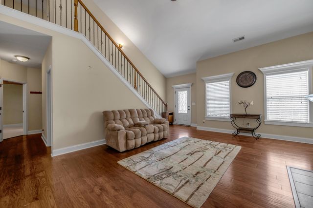 3717 Saint Andrews Walk, Lexington, KY 40509