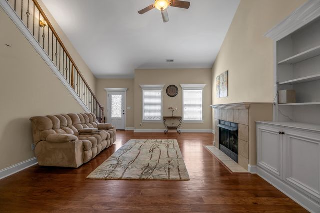 3717 Saint Andrews Walk, Lexington, KY 40509
