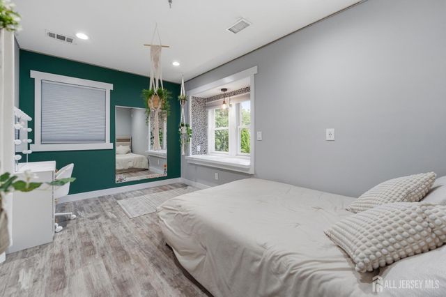 860 Coolidge Avenue, Woodbridge Proper, NJ 07095
