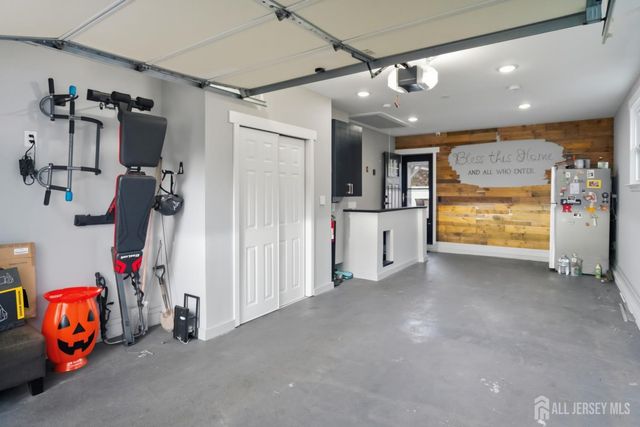 860 Coolidge Avenue, Woodbridge Proper, NJ 07095