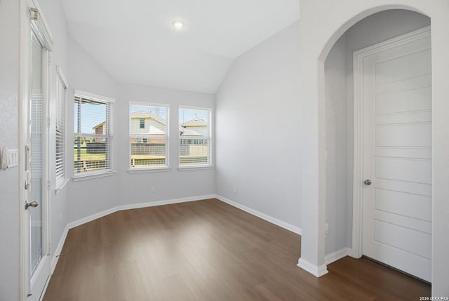 4811 Park Leaf, Marion, TX 78124