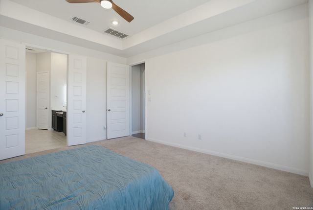 4811 Park Leaf, Marion, TX 78124