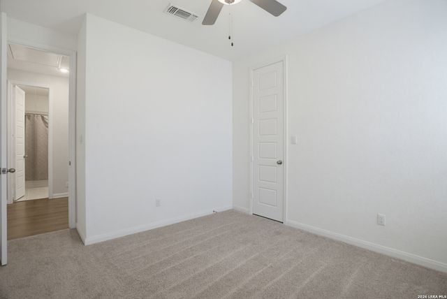 4811 Park Leaf, Marion, TX 78124