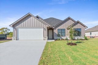 112 Great Trail Road, Riesel, TX 76682