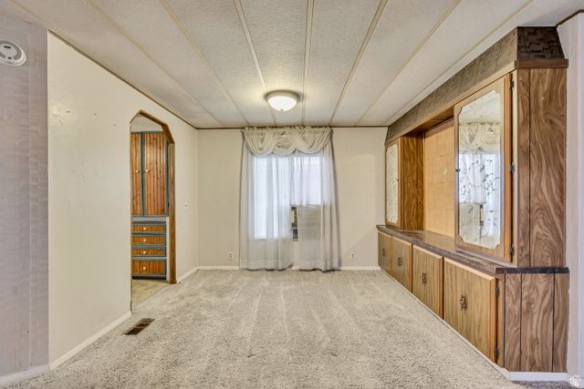 6500 S 990 W, Murray, UT 84123