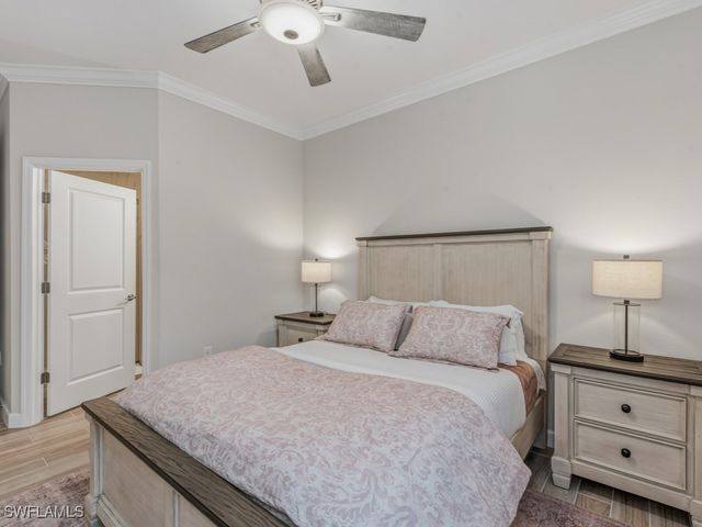 1788 Hagen CT, Naples, FL 34120