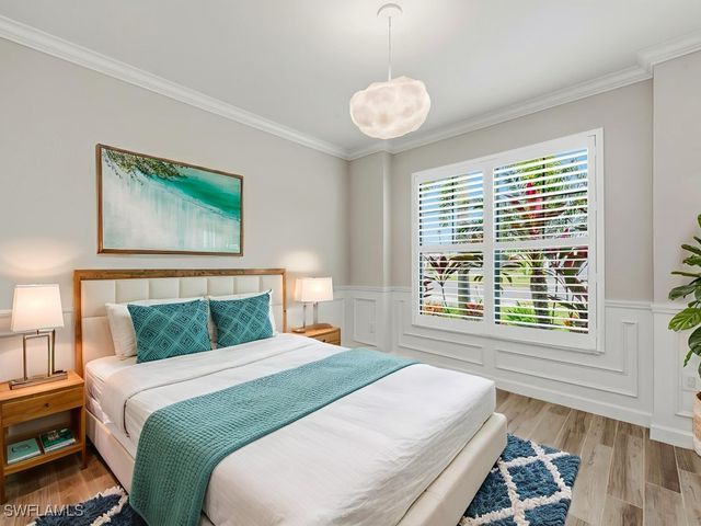 1788 Hagen CT, Naples, FL 34120