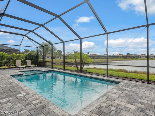 1788 Hagen CT, Naples, FL 34120