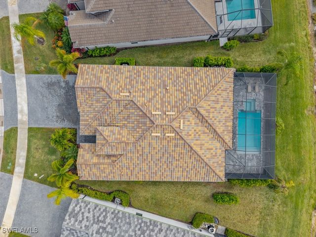 1788 Hagen CT, Naples, FL 34120