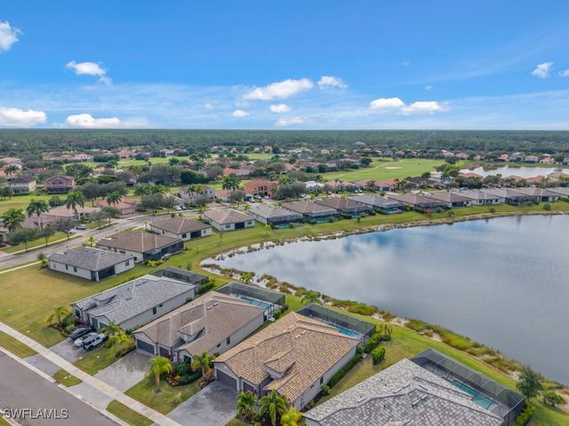 1788 Hagen CT, Naples, FL 34120