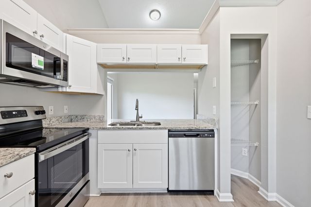 609 Brentmeadow Cir, Madison, TN 37115