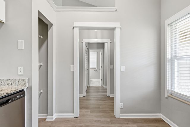 609 Brentmeadow Cir, Madison, TN 37115