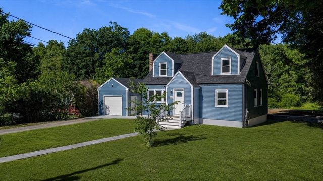 98 Hobart St, East Bridgewater, MA 02333