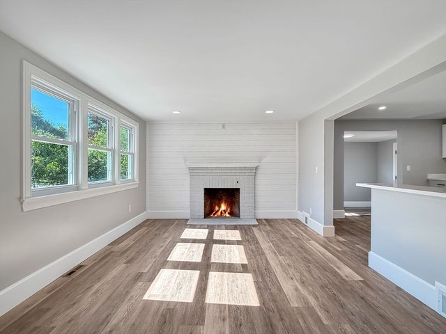 98 Hobart St, East Bridgewater, MA 02333