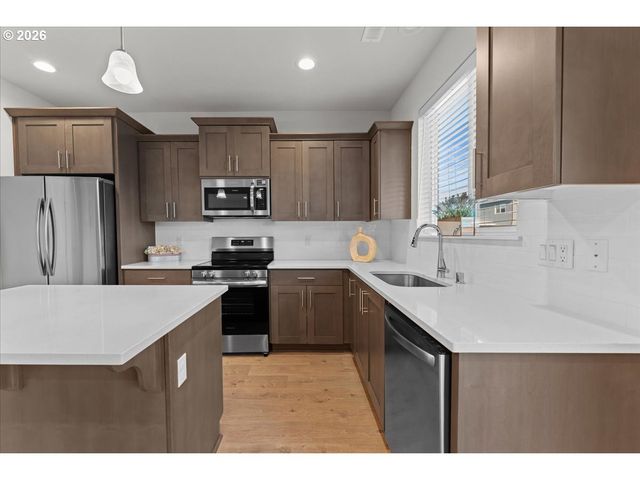 13314 Ne 83RD Way, Vancouver, WA 98682