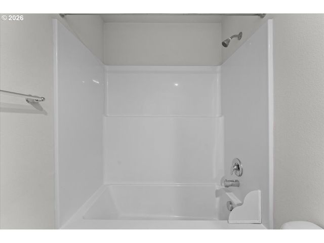 13314 Ne 83RD Way, Vancouver, WA 98682