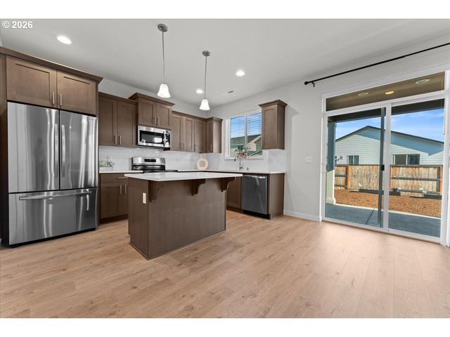 13314 Ne 83RD Way, Vancouver, WA 98682