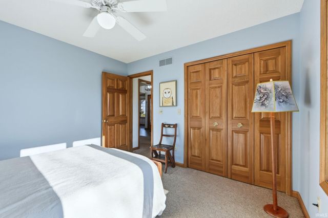 9522 Poplar Creek Place, Leo, IN 46765