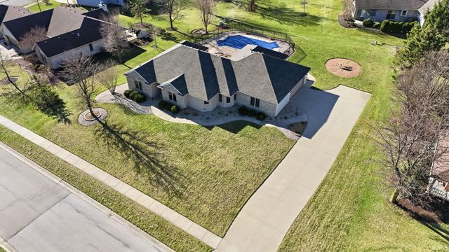 9522 Poplar Creek Place, Leo, IN 46765