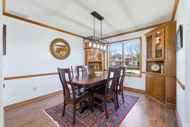 9522 Poplar Creek Place, Leo, IN 46765