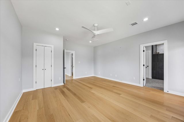 304 Hogan Street, Houston, TX 77009