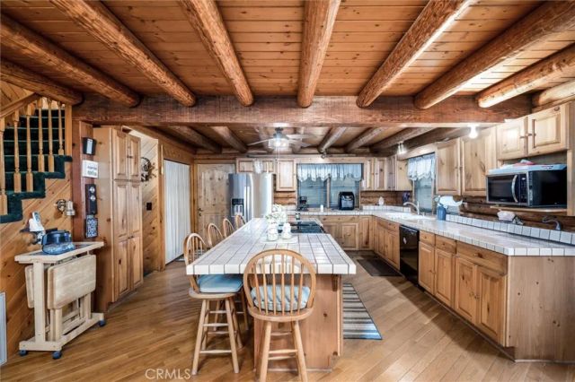 37740 Mary Place, Murrieta, CA 92563