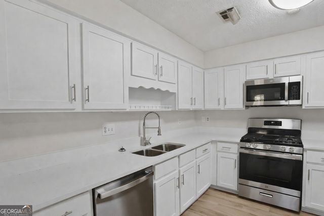 403 Brittan Trail, Jonesboro, GA 30236